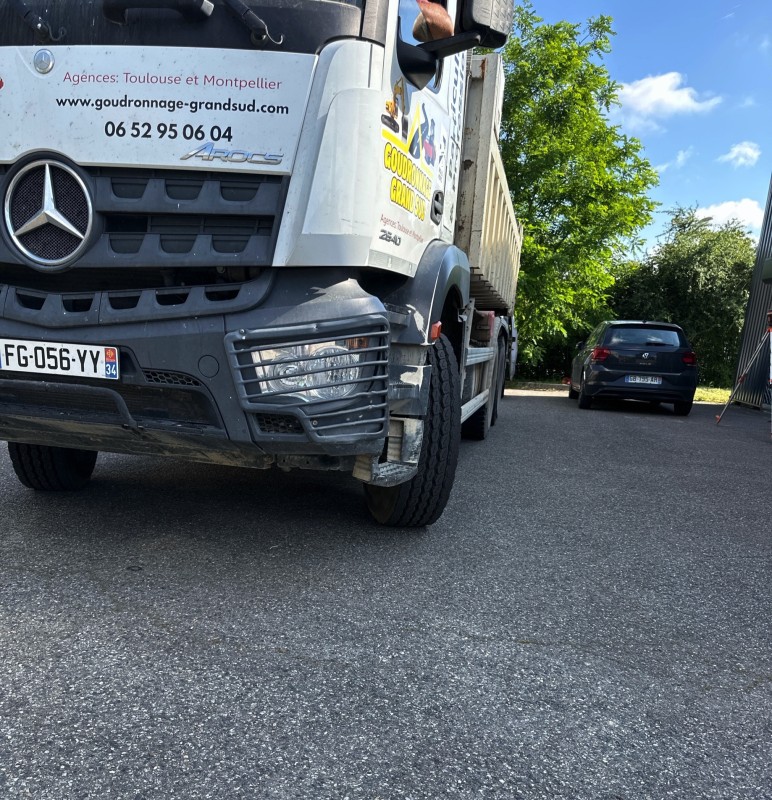 terrassement et préparation de chantier à saint orens de  gamville