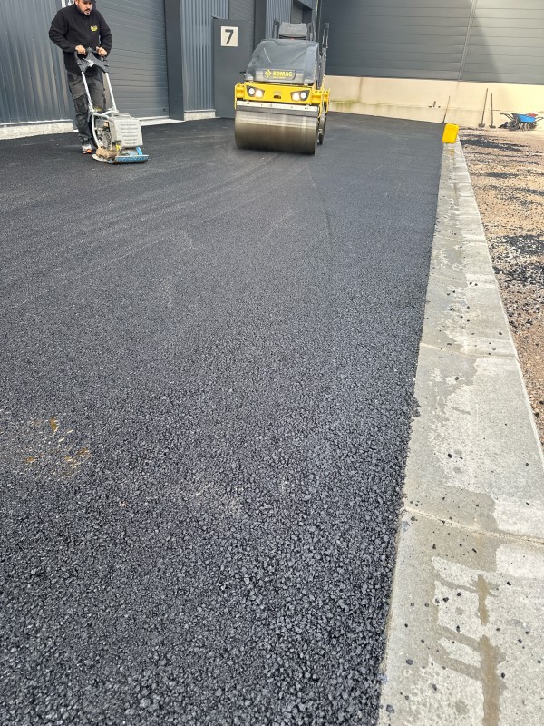 pose enrobé à chaud chez un particulier à Vergèze 