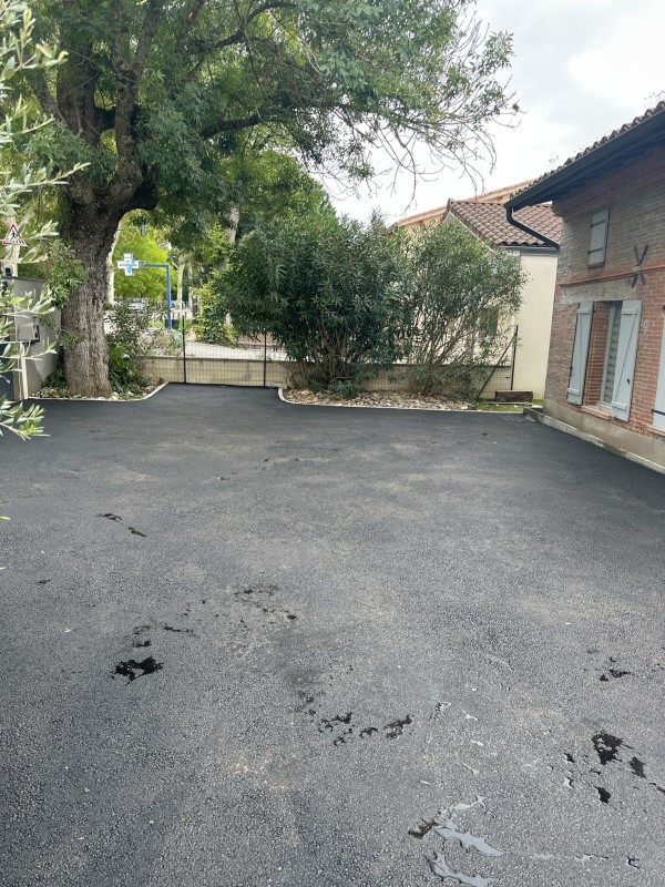 Pose enrobés à chaud à Castelnau d’estretefonds 31620 