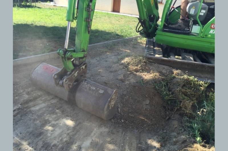 Travaux de viabilisation avec terrassement du terrain à Béziers